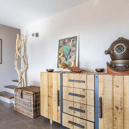 L'Odyssee Provencale, Un Duplex De Charme De 2 Chambres Au Pied Du Village Medieval De Bormes-Les-Mimosas, Offrant Des Prestations Haut De Gamme Et Une Superbe Vue Sur Le Massif Des Maures Экстерьер фото