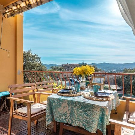 L'Odyssee Provencale, Un Duplex De Charme De 2 Chambres Au Pied Du Village Medieval De Bormes-Les-Mimosas, Offrant Des Prestations Haut De Gamme Et Une Superbe Vue Sur Le Massif Des Maures Экстерьер фото